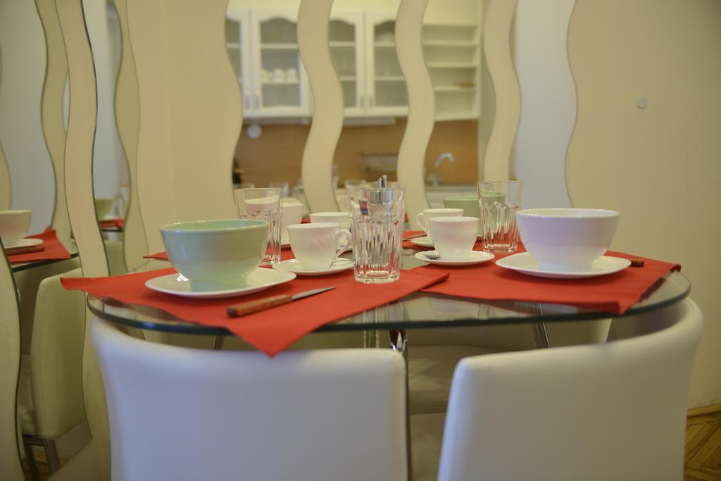 Peter'S Home Budapest Bilik gambar