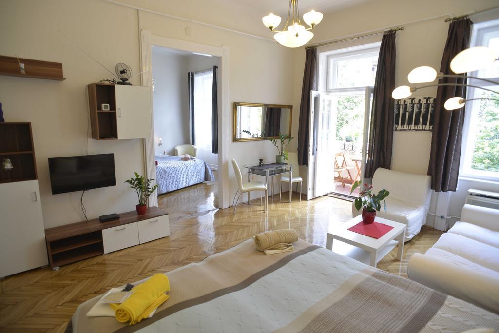 Peter'S Home Budapest Bilik gambar