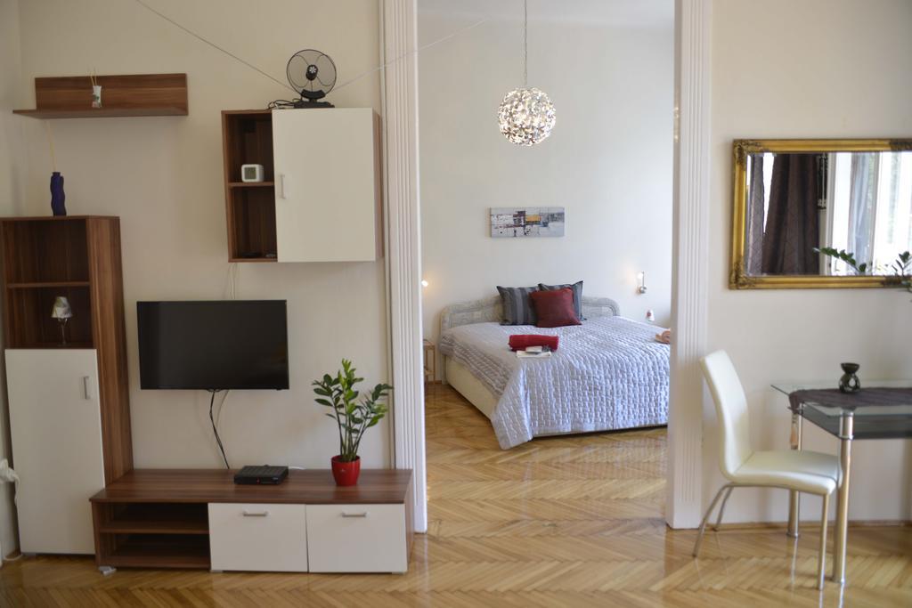 Peter'S Home Budapest Bilik gambar