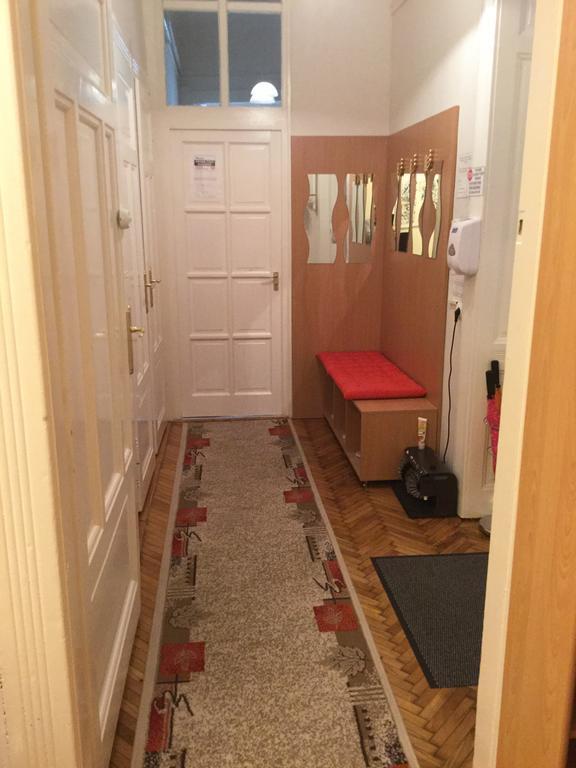 Peter'S Home Budapest Luaran gambar